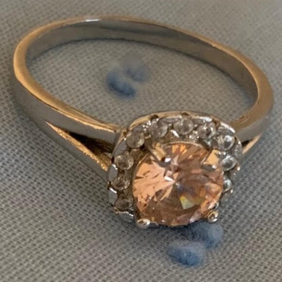 Morganite 925 Silver Halo Ring - Size 10 - Picture 1 of 3